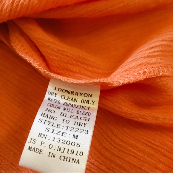 $5 W/ BUNDLE Entro Peach Square Neck Top - Picture 6 of 6